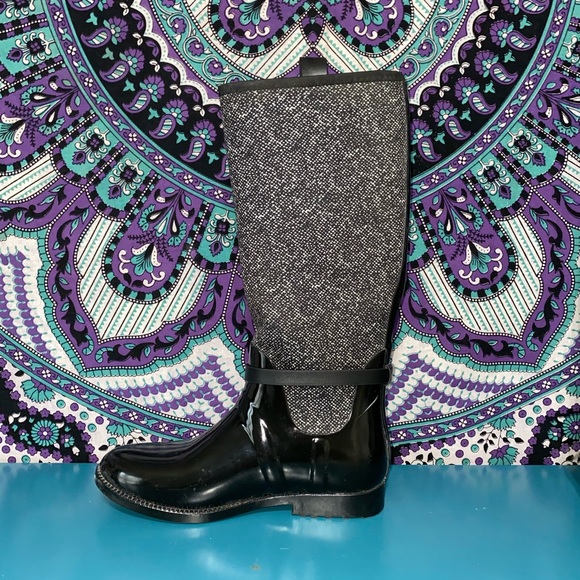 Michael Kors Rainboots - Picture 3 of 3
